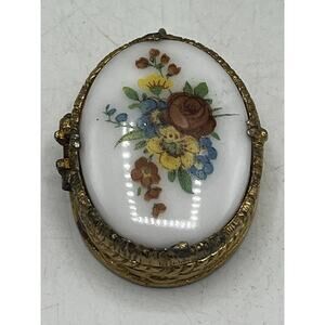 Vintage Pill Box Locket Pendant Gold Tone Porcelain Floral Lid Chess Queen Back